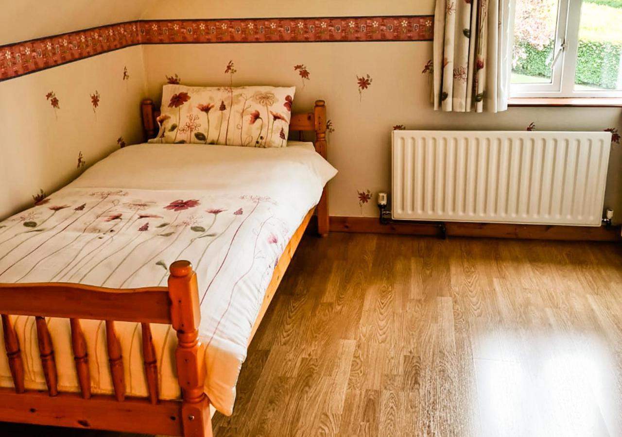 Moat Holiday Rental Lisnaskea المظهر الخارجي الصورة