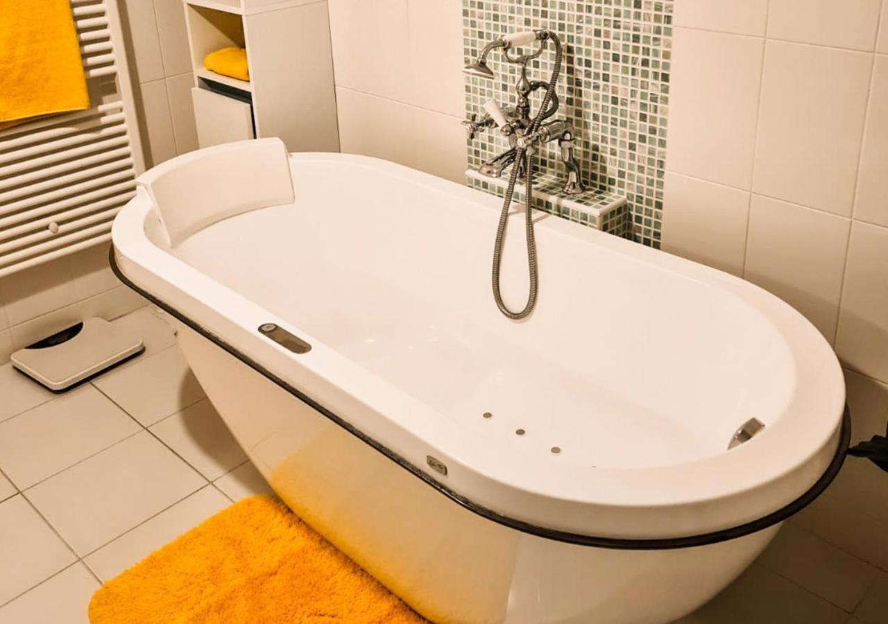 Moat Holiday Rental Lisnaskea المظهر الخارجي الصورة