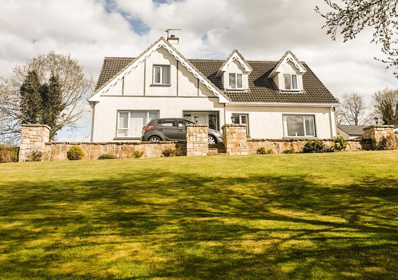 Moat Holiday Rental Lisnaskea المظهر الخارجي الصورة