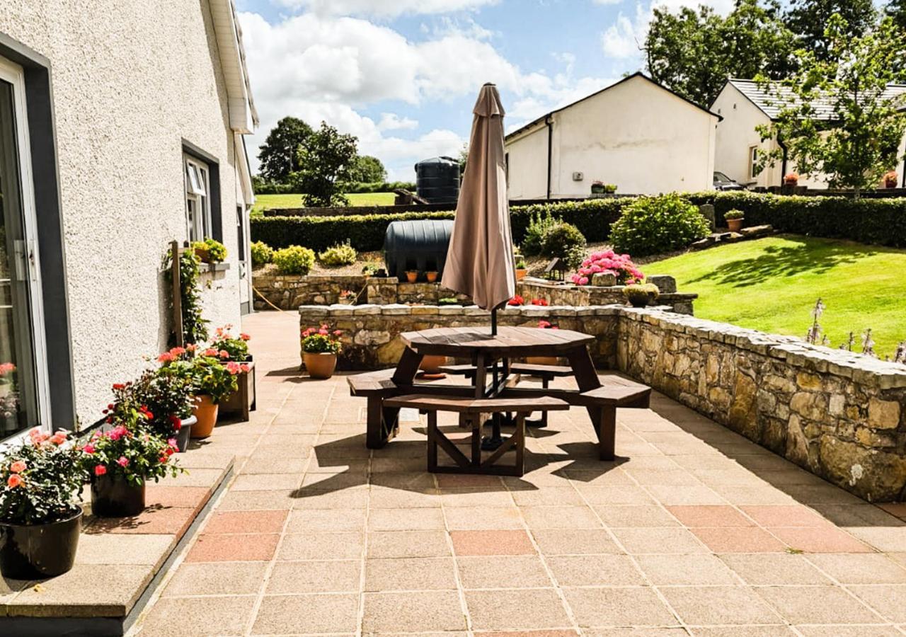 Moat Holiday Rental Lisnaskea المظهر الخارجي الصورة
